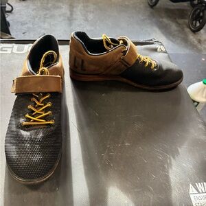 NOBULL Black and Brown Lifters